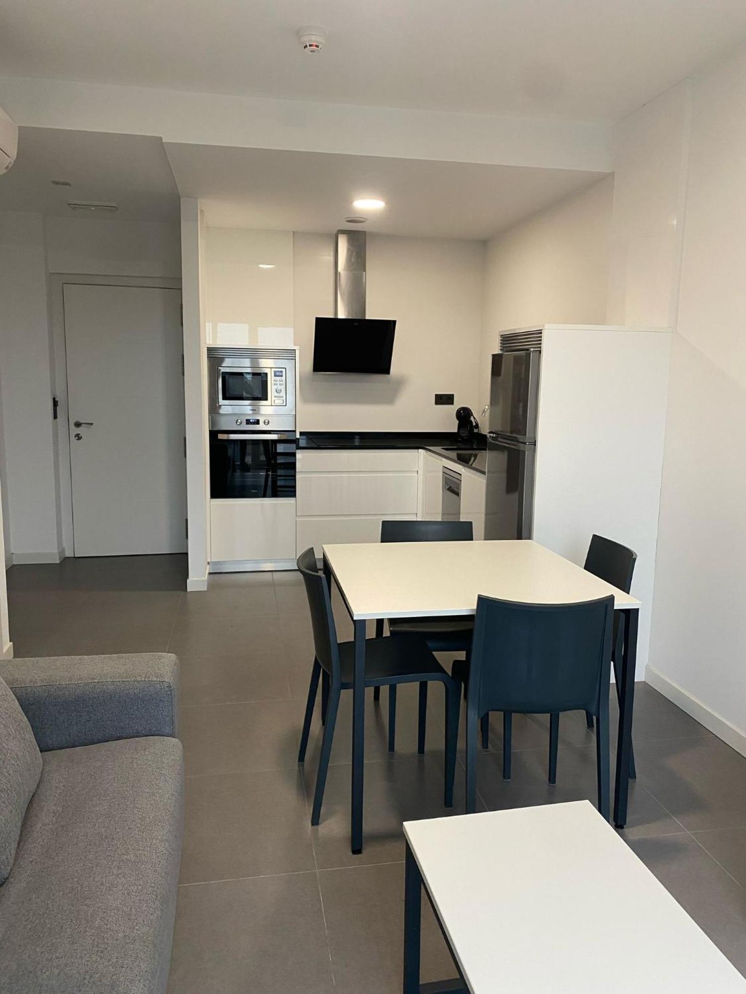 סנשנשו Apartamentos Onzamar מראה חיצוני תמונה