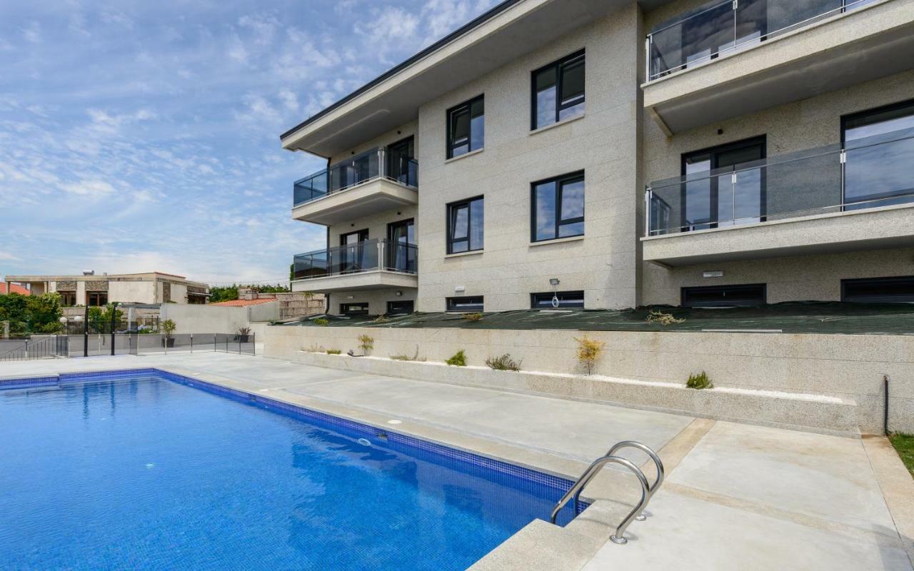 סנשנשו Apartamentos Onzamar מראה חיצוני תמונה